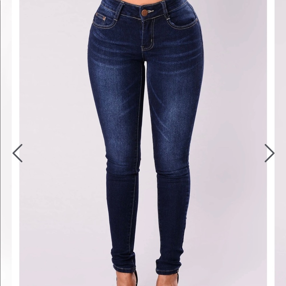 NWT Fashion Nova Work That Booty Lifting Jeans!
